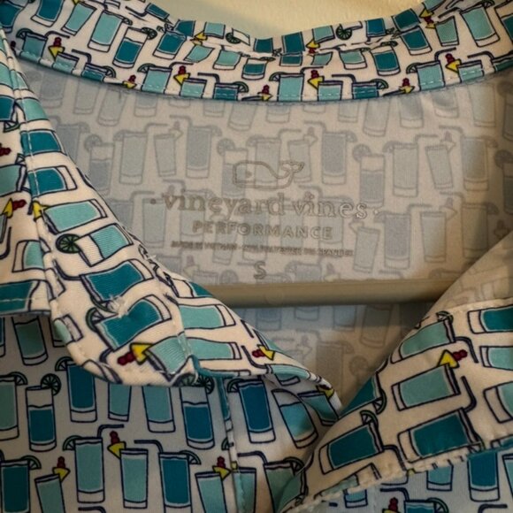 Vineyard Vines Men's Performance Polo - Picture 2 of 3